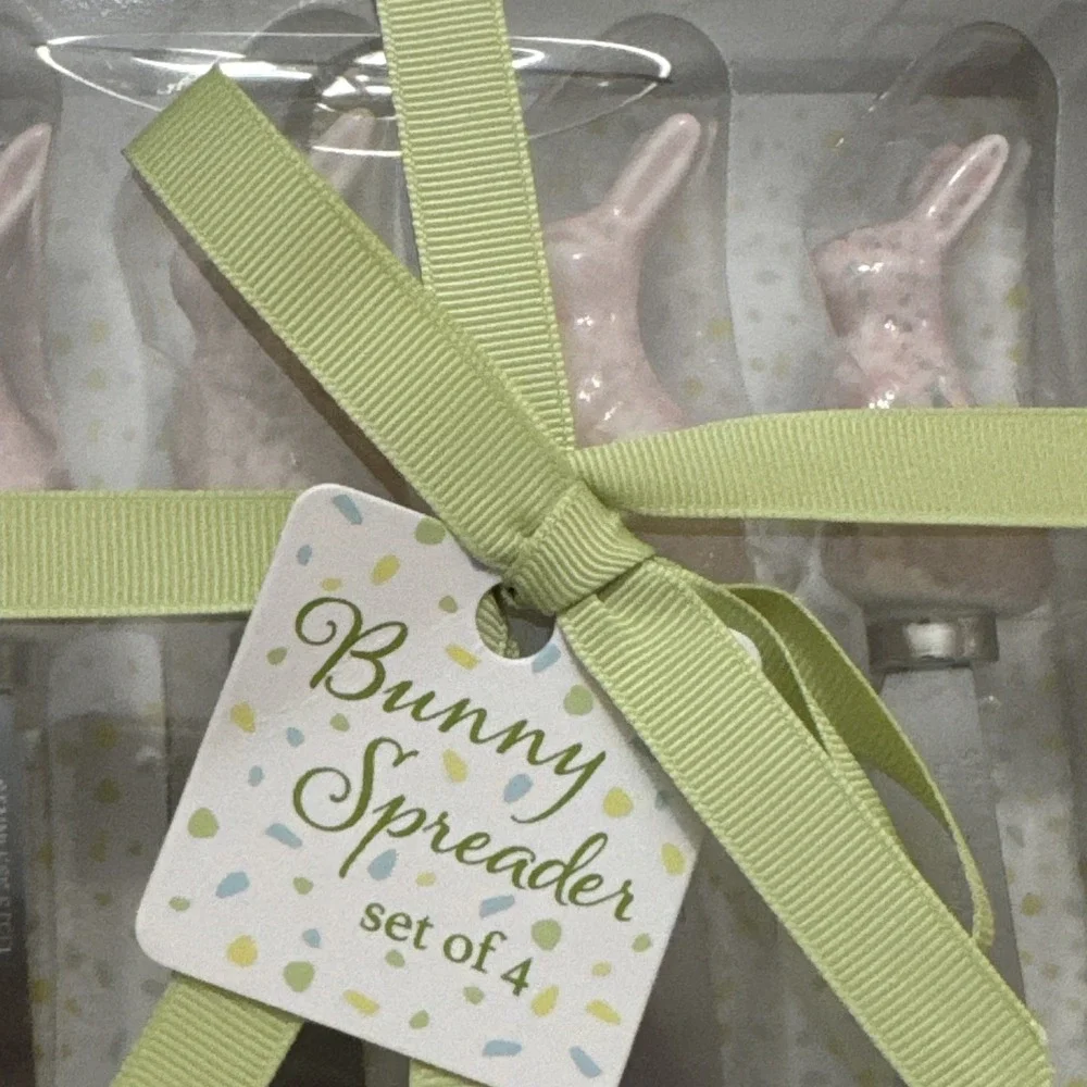 Spring Street add charming